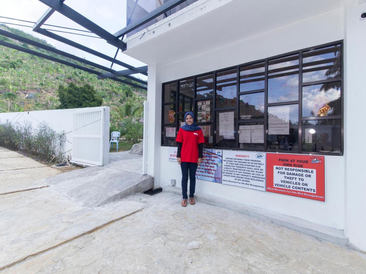 Hotel Rock Mountain Raub Exterior foto
